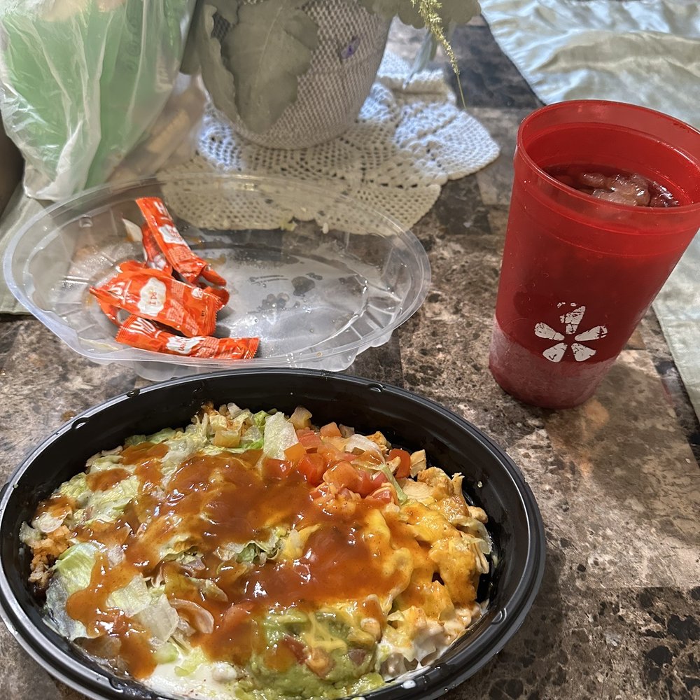 Taco Bell - Hot sauce added! Delicious! - Fast Food Near Me - Parlier, California