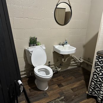 Sherwood Bistro - The toilet literally felt like a "throne" being on a raised pedestal. Cute! - Coffee & Tea Near Me - Mena, Arkansas Sherwood Bistro - The toilet literally felt like a "throne" being on a raised pedestal. Cute! - Coffee & Tea Near Me - Mena, Arkansas