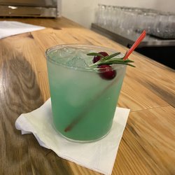 Firewhistle Brewing - How the Grinch Stole Elizabeth drink