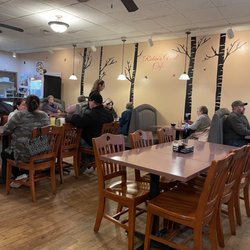 Robin's Nest Cafe And Bakery - Pleasant environment.
