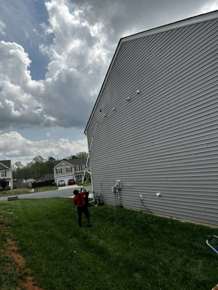 STRETCH PRESSURE WASHING AND EXTERIOR CLEANING Request a Quote