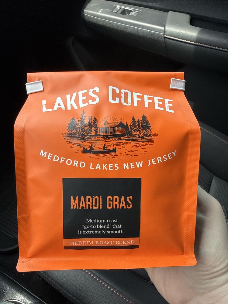 Lakes Coffee Logo