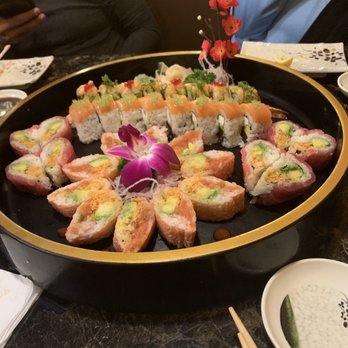 Sakura - Valentine Roll (heart shapes, left and right), Sakura roll (front and center) - Japanese Near Me - Kailua-Kona, Hawaii