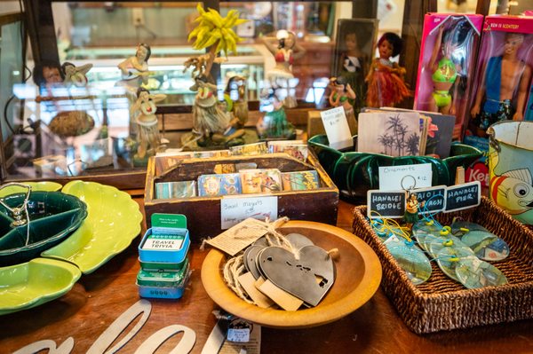 Yellowfish Trading Co. by null