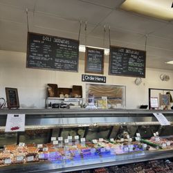 Wolfsen's Meat & Sausage