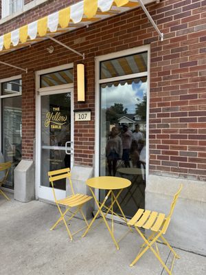 The Yellow Table Café by null