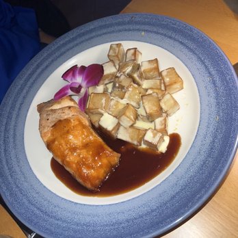 La Cumbancha - Salmon - Cocktail Bars Near Me - Miami Lakes, Florida