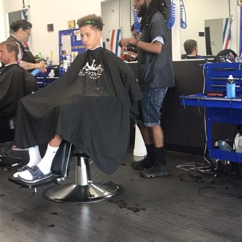 All-starz - Getting that mop cleaned up under - Barbers Near Me - Henderson, Nevada
