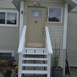 Port Island Painting - Very happy with the service provided by Port Island Painting. Prompt, reasonable rates and completed work to our expectations.