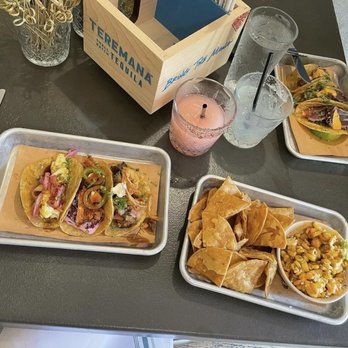 Ditch - tacos and chips - Bars Near Me - Bay Shore, New York