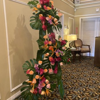 Florana Flowers - Florists Near Me - Miami, Florida Florana Flowers - Florists Near Me - Miami, Florida
