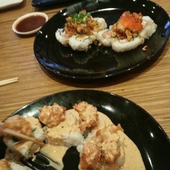 Zakuro - Sushi Bars Near Me - Lincoln, California