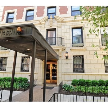 Craig Easly - @properties - Luxury East Lakeview home - Real Estate Agents Near Me - Chicago, Illinois Craig Easly - @properties - Luxury East Lakeview home - Real Estate Agents Near Me - Chicago, Illinois