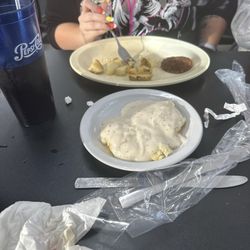 T and R Sunrise Cafe - Breakfast. Or what is left at this point.