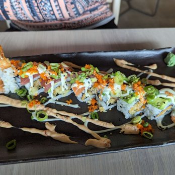 Maru Sushi & Grill - Sushi Bars Near Me - Grand Rapids, Michigan
