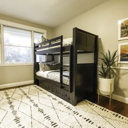 Embark Behavioral Health  - Inpatient bedroom for teens and young adults getting depression counseling at Embark at San Martin.