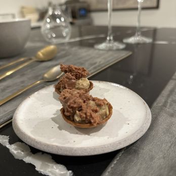 LionHeartOC - Chocolate banana tart - Pop-Up Restaurants Near Me - Irvine, California LionHeartOC - Chocolate banana tart - Pop-Up Restaurants Near Me - Irvine, California