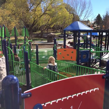 Samuel Johnson Park - Parks Near Me - Redmond, Oregon