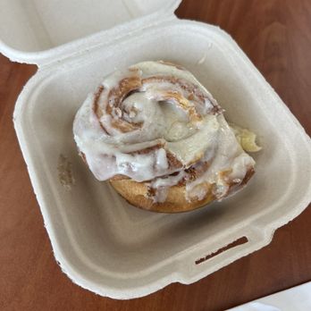Morning Rolls - Cinnamon roll - Breakfast & Brunch Near Me - Raleigh, North Carolina