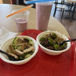 Surf City Squeeze - The 2 bowls and the smoothies... $40. I do not recommend. I will not return.