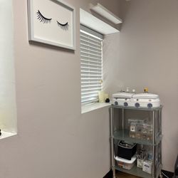 Serenity Spa & Salon - In the waxing room