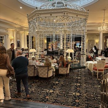 Thames Foyer - Coffee & Tea Near Me - London, XGL Thames Foyer - Coffee & Tea Near Me - London, XGL