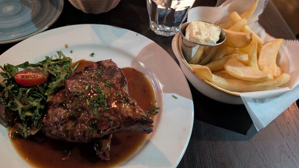 Café Saint-Germain by null