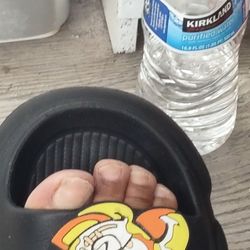 Palace Nail - The aftermath of what the tech did to my feet when he was done