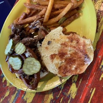 Shaggy's on the Rez - Big Pig - American Near Me - Brandon, Mississippi Shaggy's on the Rez - Big Pig - American Near Me - Brandon, Mississippi
