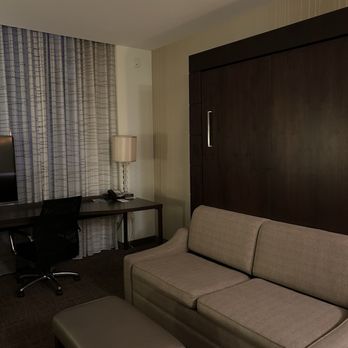 Residence Inn by Marriott Chicago Downtown/Loop - Hotels Near Me - Chicago, Illinois