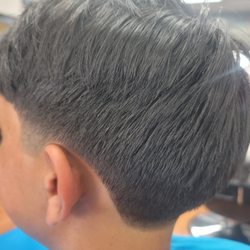 My Barber Shop - Temp fade by Nancy