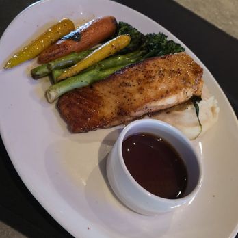 Yard House - Grilled bourbon salmon - Bars Near Me - Tampa, Florida Yard House - Grilled bourbon salmon - Bars Near Me - Tampa, Florida