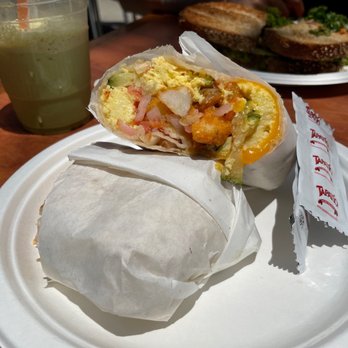 Green Bliss - The Green Bliss ($10.25) -check out my post for a thorough review - Coffee & Tea Near Me - Fullerton, California Green Bliss - The Green Bliss ($10.25) -check out my post for a thorough review - Coffee & Tea Near Me - Fullerton, California