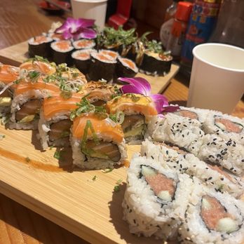 iEight - Spicy tuna, salmon lavah, salmon maki, chili garlic roll - Japanese Near Me - Culver City, California iEight - Spicy tuna, salmon lavah, salmon maki, chili garlic roll - Japanese Near Me - Culver City, California