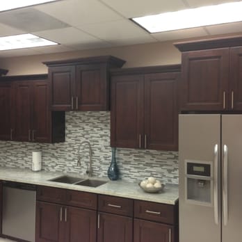 Nulook floor - Java Shaker Kitchen Cabinet with Kashmere White granite counter top - Flooring Near Me - Santa Ana, California Nulook floor - Java Shaker Kitchen Cabinet with Kashmere White granite counter top - Flooring Near Me - Santa Ana, California