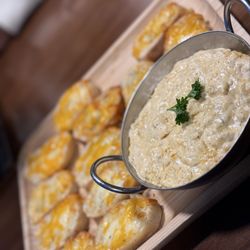 Blue Sunday Bar & Grill - CRAB DIP