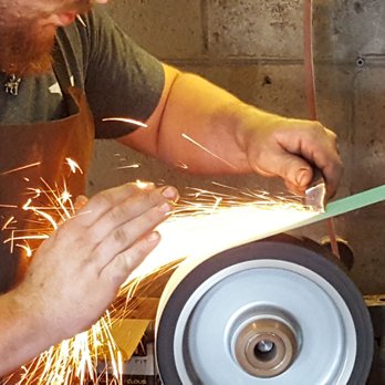 Iron Mountain Metal Craft - Sharpening the knife - Metal Fabricators Near Me - Pigeon Forge, Tennessee Iron Mountain Metal Craft - Sharpening the knife - Metal Fabricators Near Me - Pigeon Forge, Tennessee