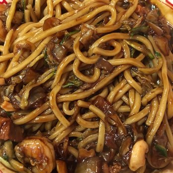 Dowon Chinese Restaurant - jajangmyeon ~ noodles with seafood and black bean sauce - Chinese Near Me - Honolulu, Hawaii