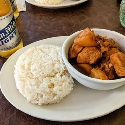 Chicken adobo, and San Mig Light