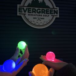 Evergreen Miniature Golf - Glowing golf balls!