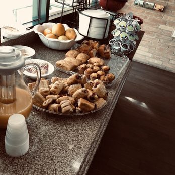 Peach Tree Inn & Suites - Breakfast items - Hotels Near Me - Fredericksburg, Texas Peach Tree Inn & Suites - Breakfast items - Hotels Near Me - Fredericksburg, Texas
