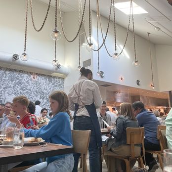 Farmshop - Inside dining room - Breakfast & Brunch Near Me - Larkspur, California Farmshop - Inside dining room - Breakfast & Brunch Near Me - Larkspur, California