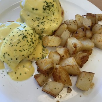 Griddlecakes - New American Near Me - Las Vegas, Nevada