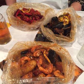 Shaking Crab - Newton - Crawfish, mussels and shrimp - Cajun/Creole Near Me - Newton, Massachusetts Shaking Crab - Newton - Crawfish, mussels and shrimp - Cajun/Creole Near Me - Newton, Massachusetts