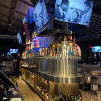Yard House - Tap beer - New American Near Me - Lombard, Illinois Yard House - Tap beer - New American Near Me - Lombard, Illinois