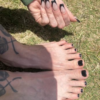 Tip-Toe Nails - Mani pedi 1 week later - Nail Salons Near Me - Las Vegas, Nevada Tip-Toe Nails - Mani pedi 1 week later - Nail Salons Near Me - Las Vegas, Nevada