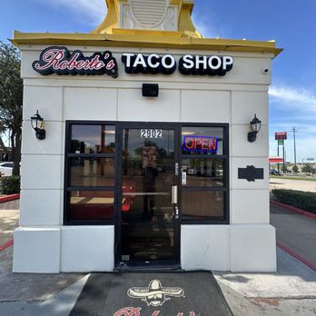 Roberto's Taco Shop #5 - Entrance - Tacos Near Me - Bedford, Texas Roberto's Taco Shop #5 - Entrance - Tacos Near Me - Bedford, Texas