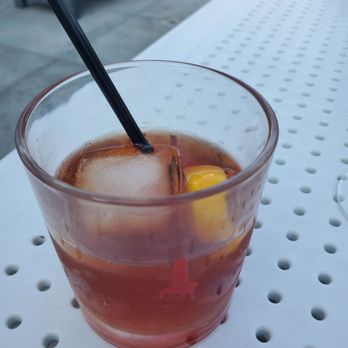 Greenhouse Kitchen + Bar - Old fashion made with Woodford Reserve Bourbon - Cocktail Bars Near Me - Vienna, Virginia