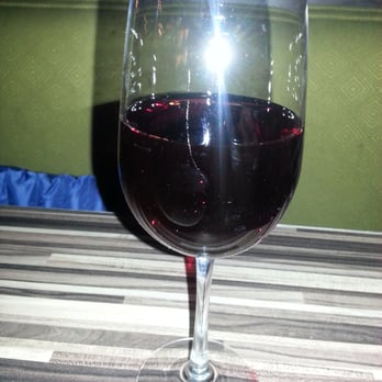 Spanky's Roadhouse - Nice pinot noir - New American Near Me - Denver, Colorado
