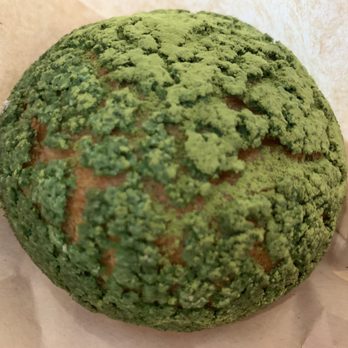 Bibble & Sip - Matcha cream puff - Coffee & Tea Near Me - New York, New York Bibble & Sip - Matcha cream puff - Coffee & Tea Near Me - New York, New York